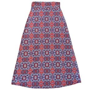 Gilli Women’s Red and Blue Patterned A-Line Skirt Size Extra Large